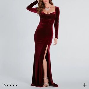 NWT Windsor Pam Long Sleeve Velvet Maxi Dress XS Red Burgundy Slit Gown